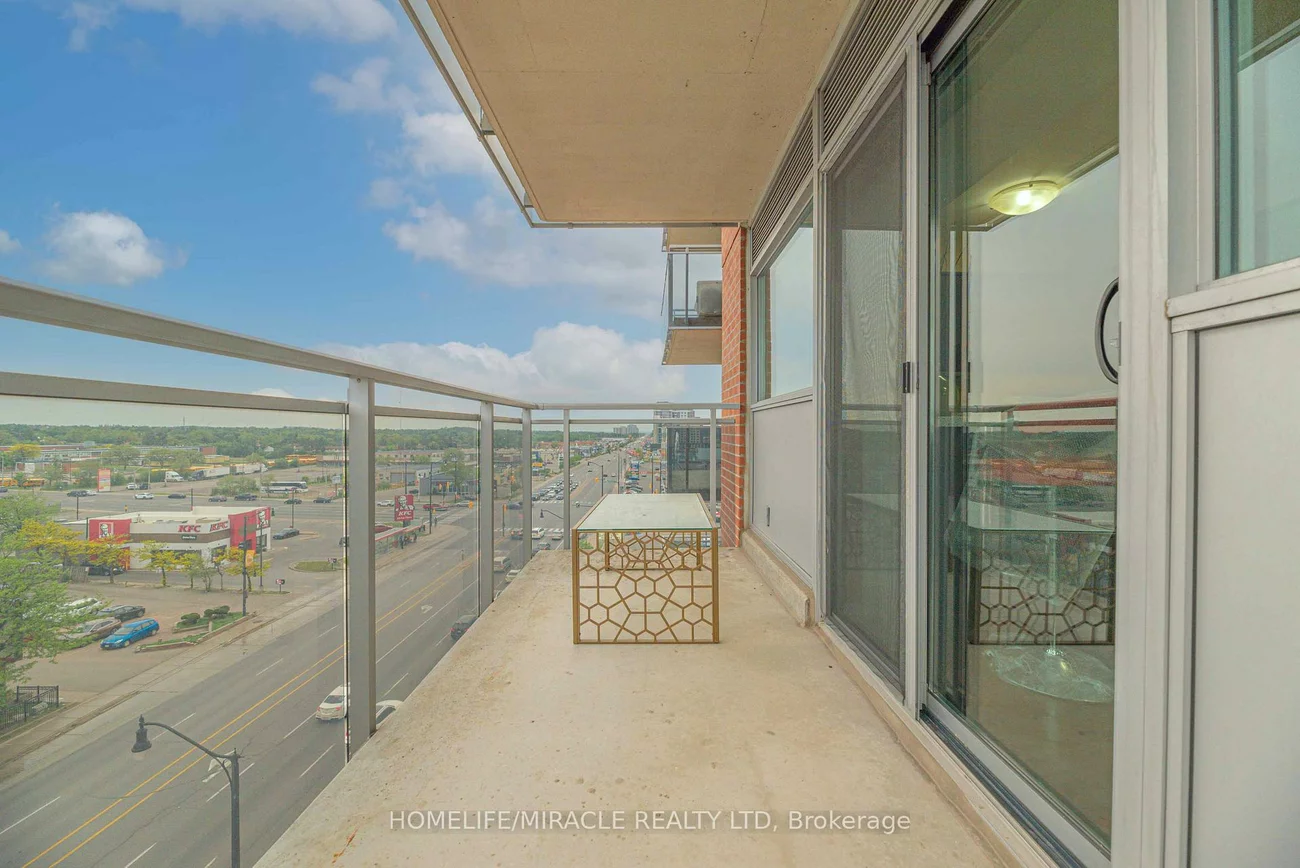 215, Queen, Queen Street Corridor, Brampton