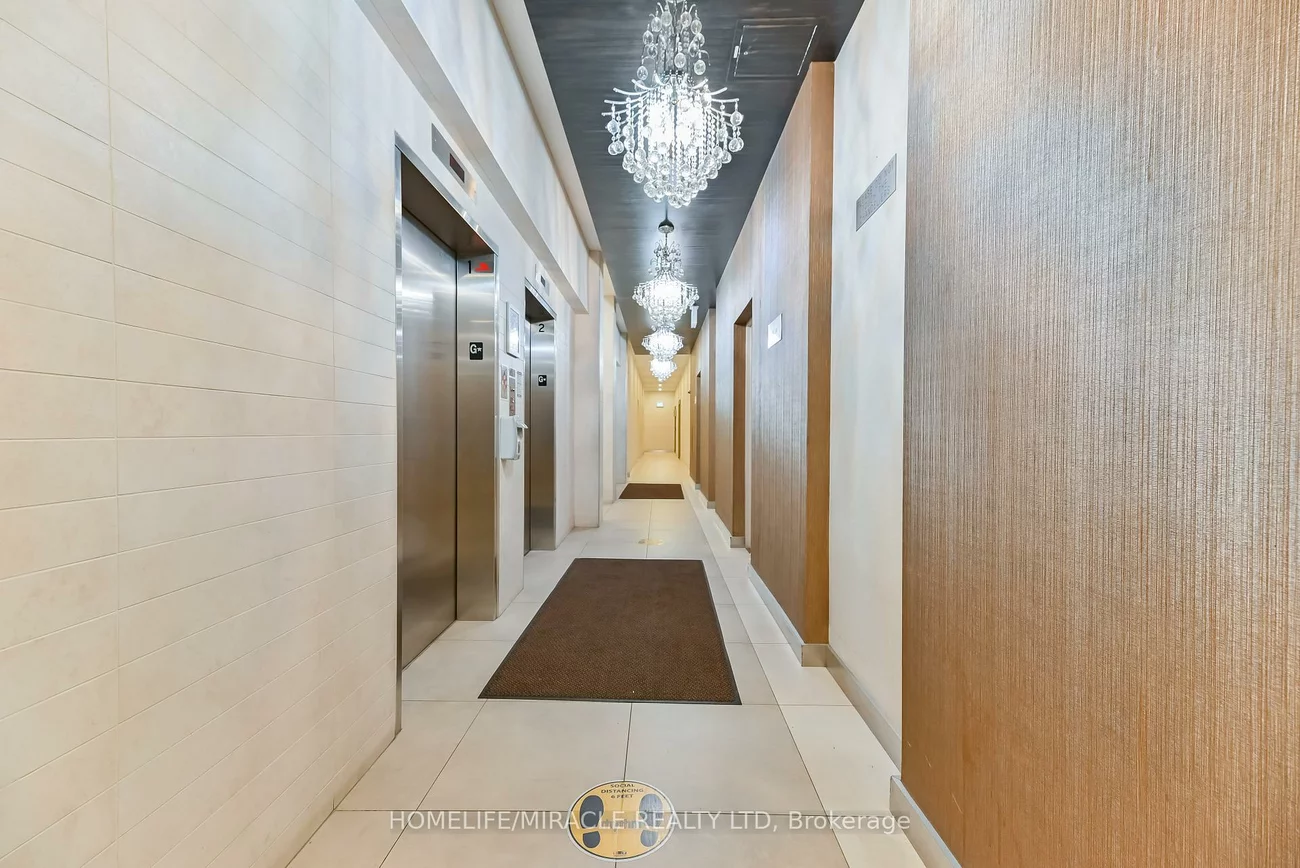 215, Queen, Queen Street Corridor, Brampton