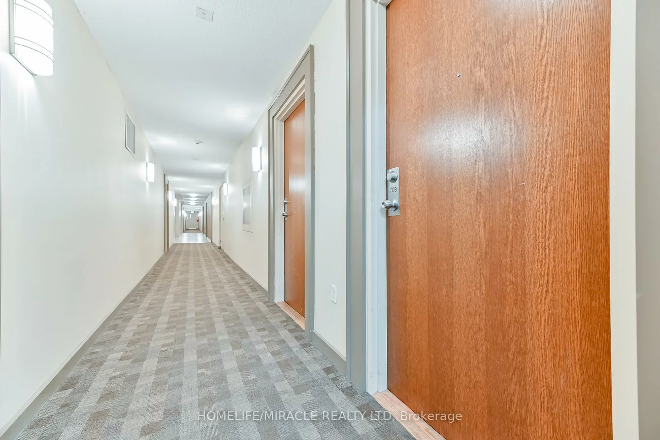 215, Queen, Queen Street Corridor, Brampton