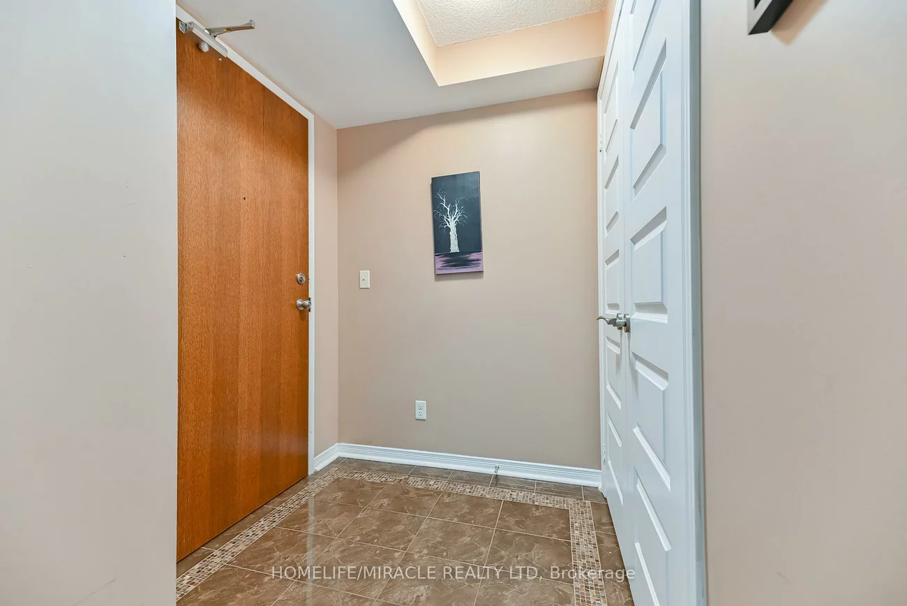 215, Queen, Queen Street Corridor, Brampton