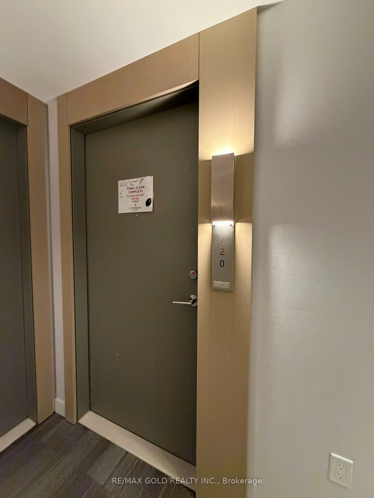 15, Skyridge, Bram East, Brampton