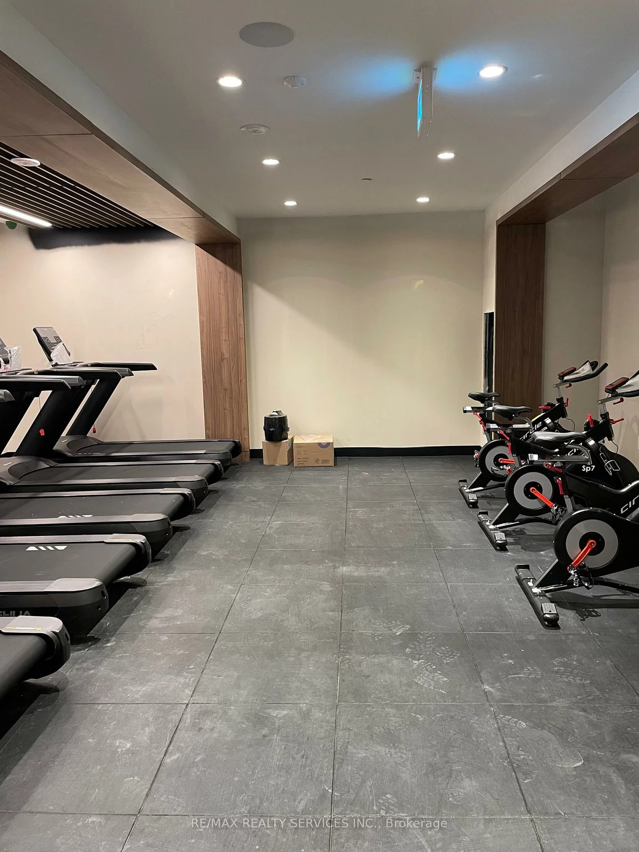 15, Skyridge, Bram East, Brampton