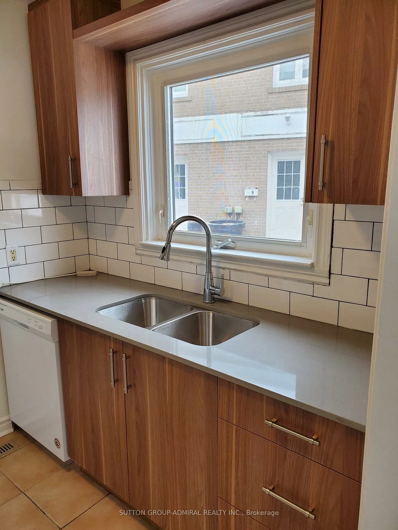 7, Townhouse, Brampton East, Brampton