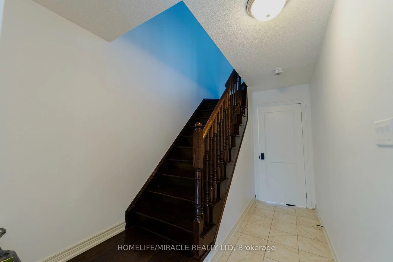 106, Aspen Hills, Credit Valley, Brampton