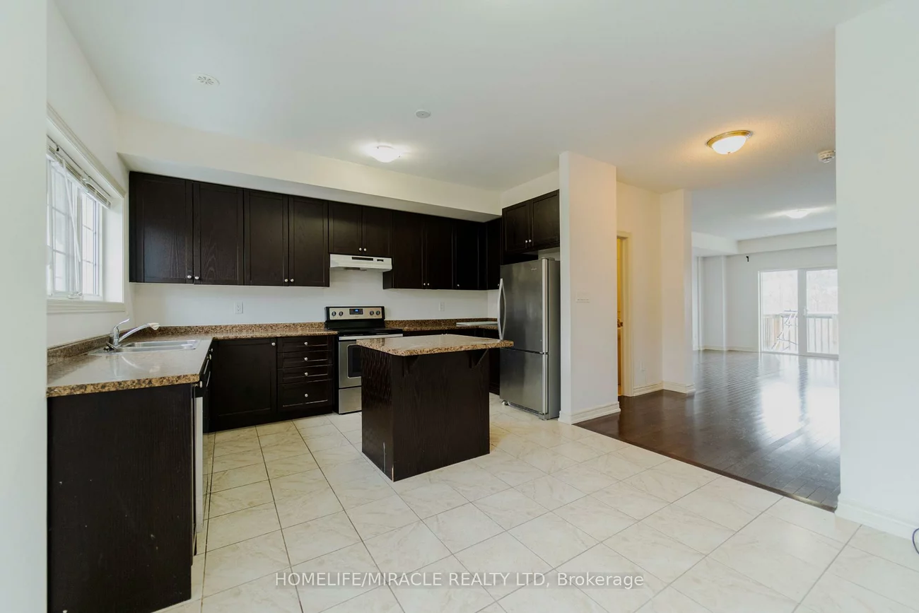 106, Aspen Hills, Credit Valley, Brampton