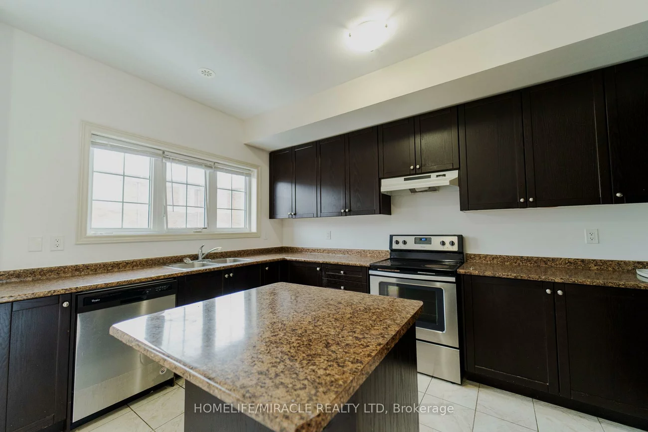 106, Aspen Hills, Credit Valley, Brampton