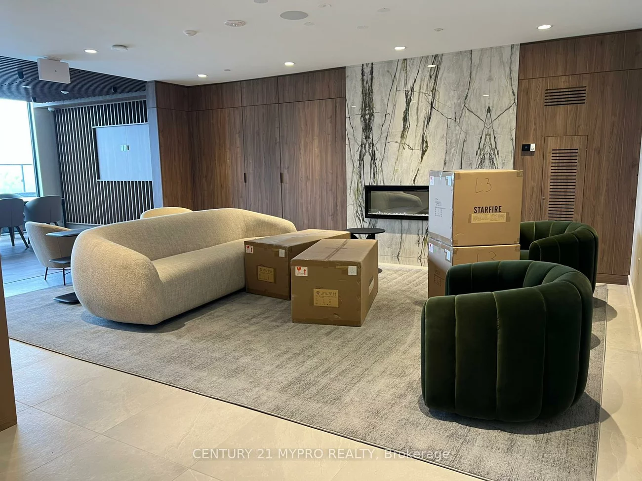 15, Skyridge, Bram East, Brampton