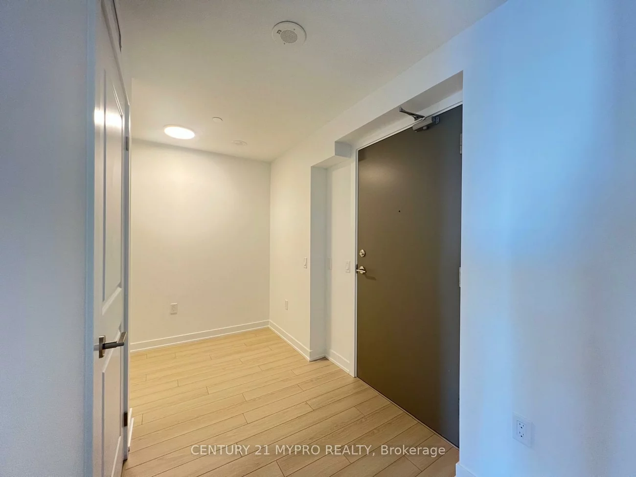 15, Skyridge, Bram East, Brampton