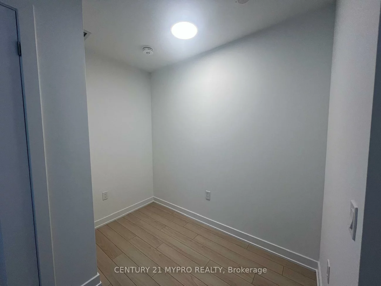 15, Skyridge, Bram East, Brampton