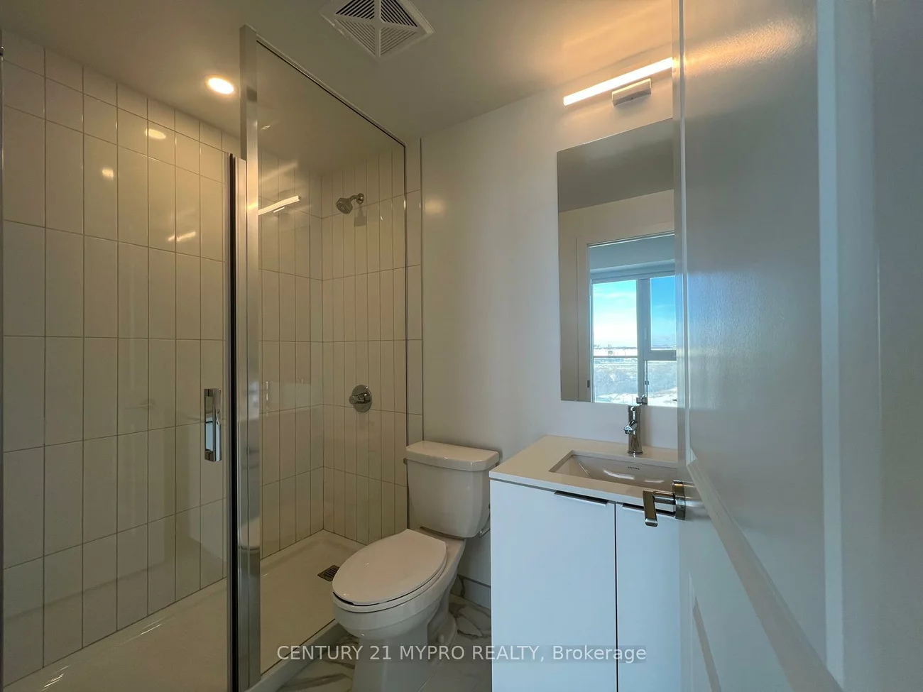 15, Skyridge, Bram East, Brampton