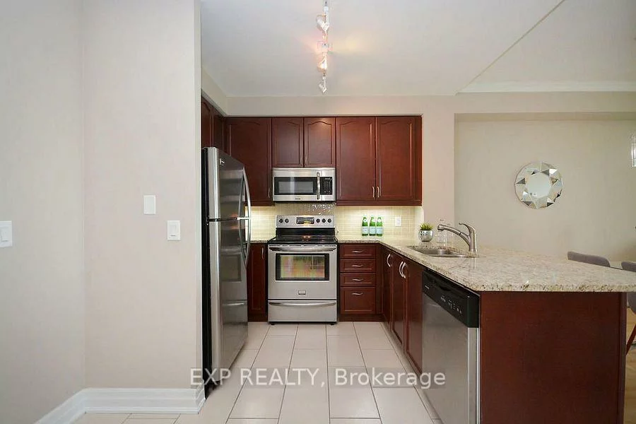 100, John, Downtown Brampton, Brampton