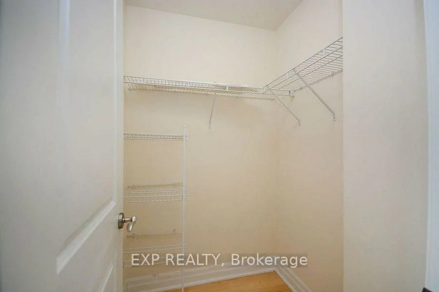 100, John, Downtown Brampton, Brampton