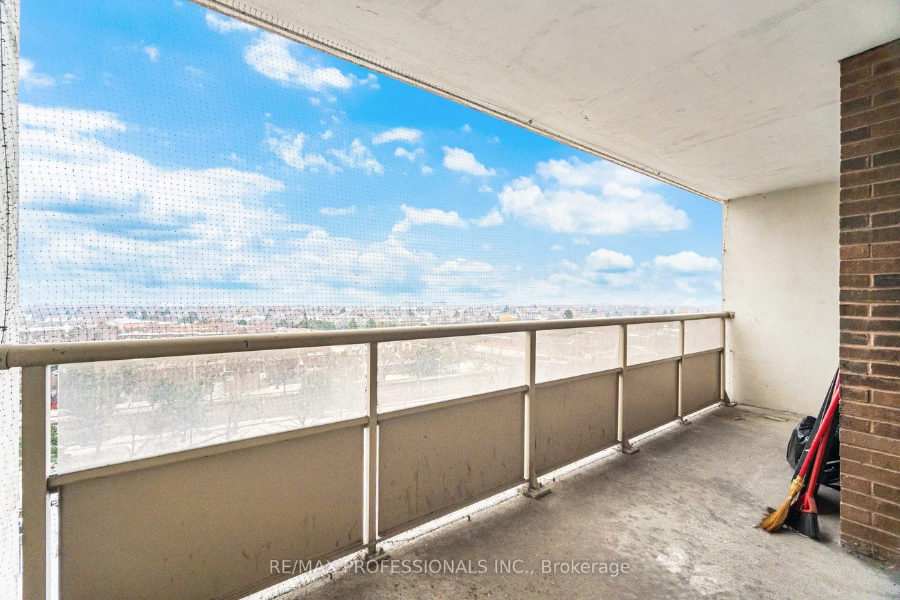 4, Kings Cross, Queen Street Corridor, Brampton