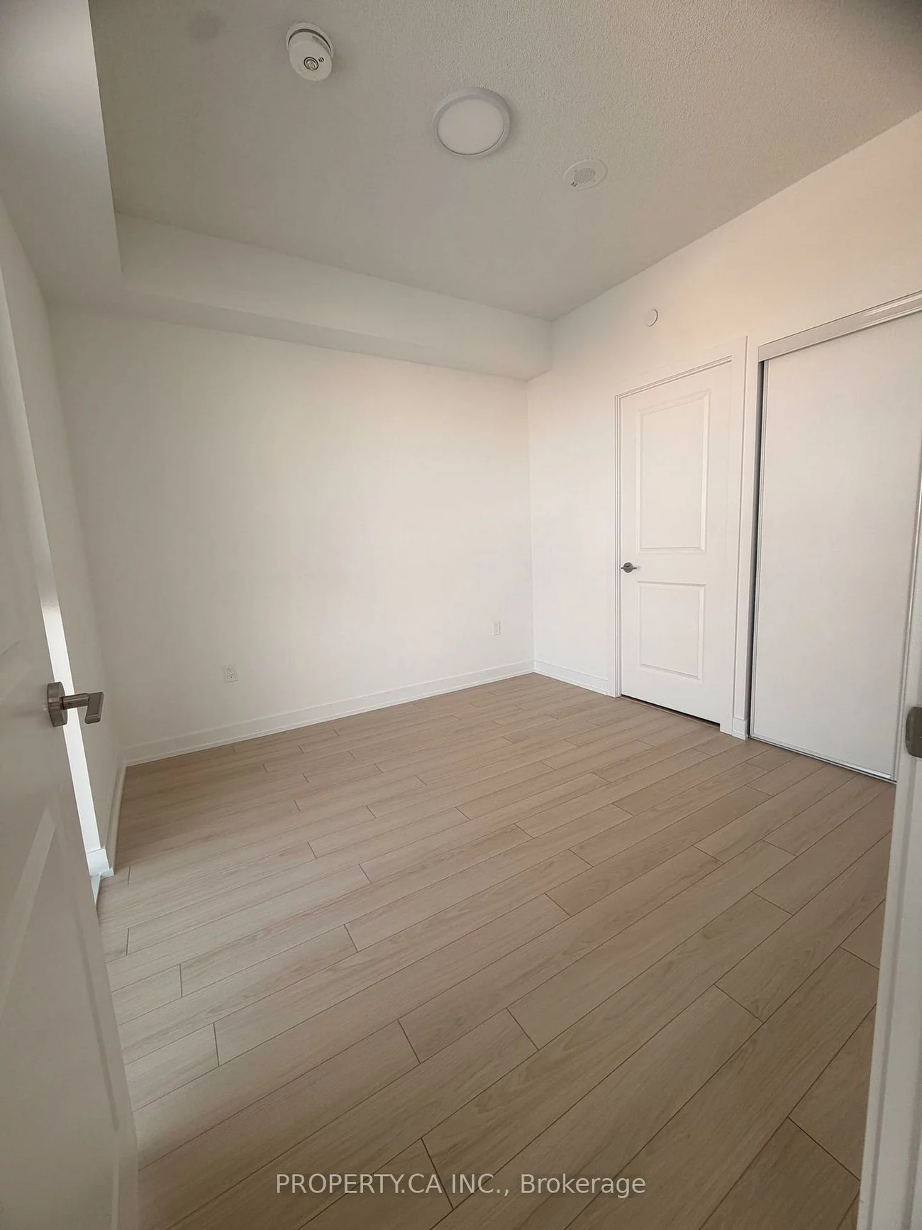 15, Skyridge, Bram East, Brampton