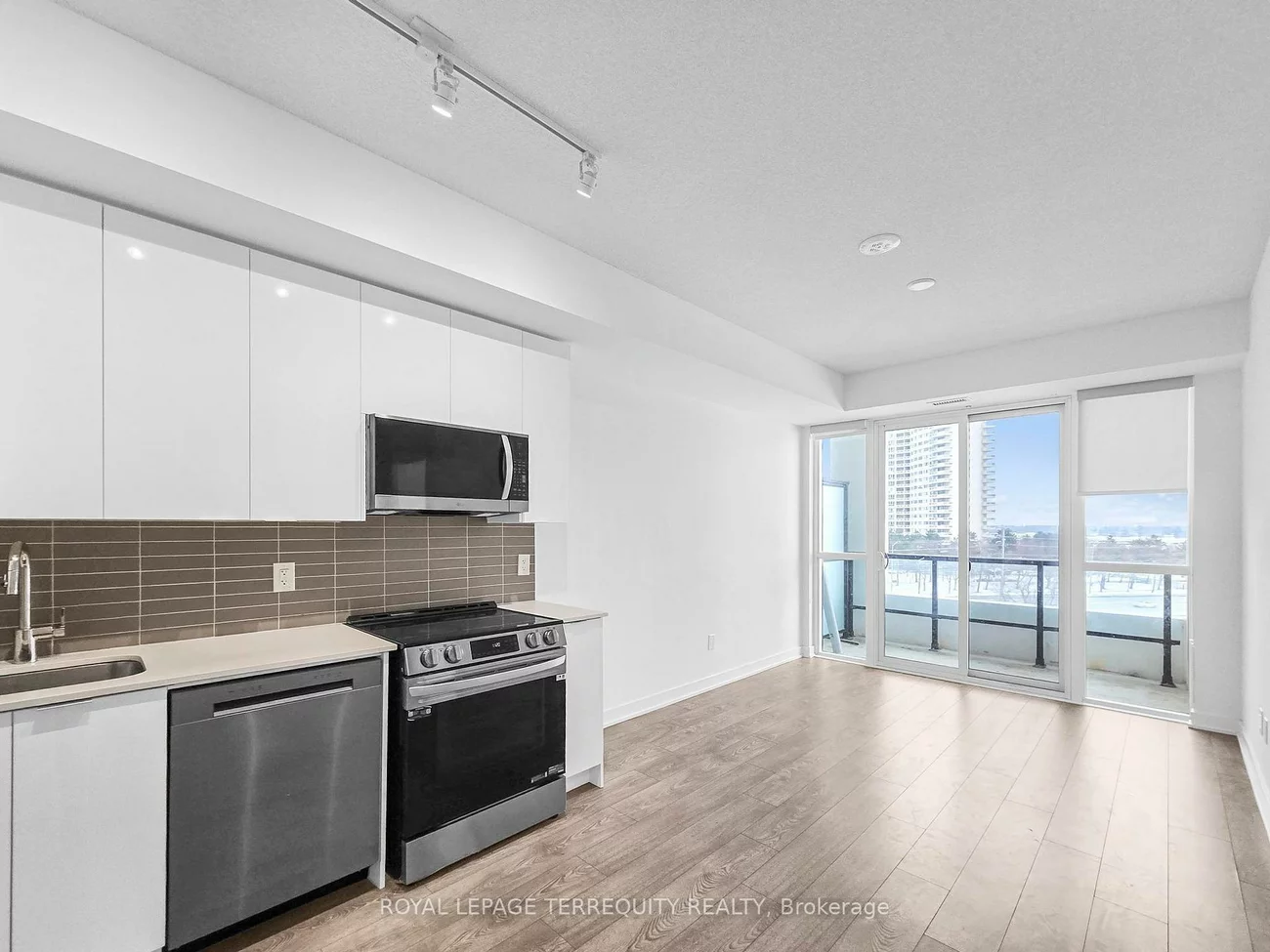 225, Malta, Fletcher's Creek South, Brampton