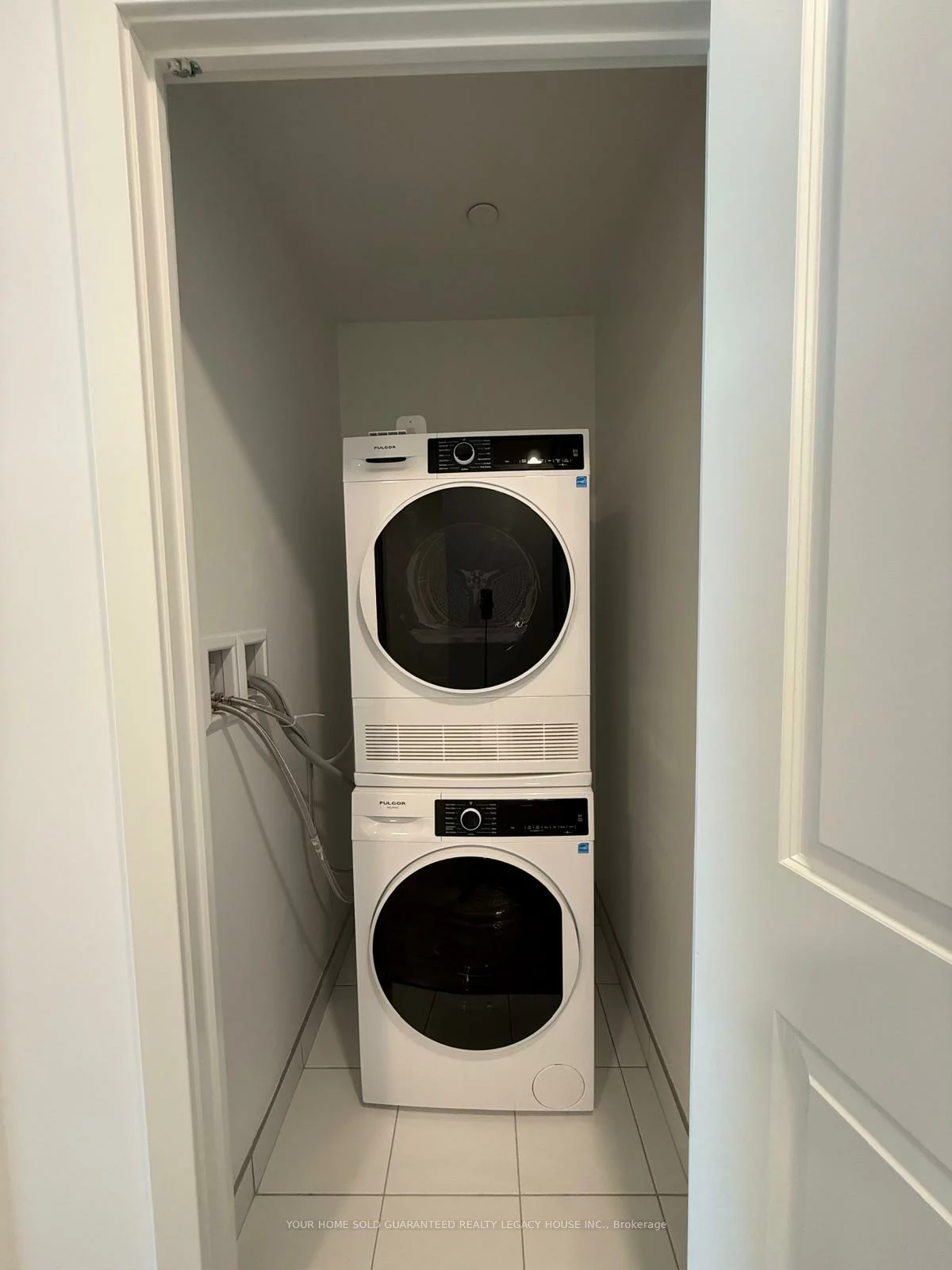 15, Skyridge, Bram East, Brampton