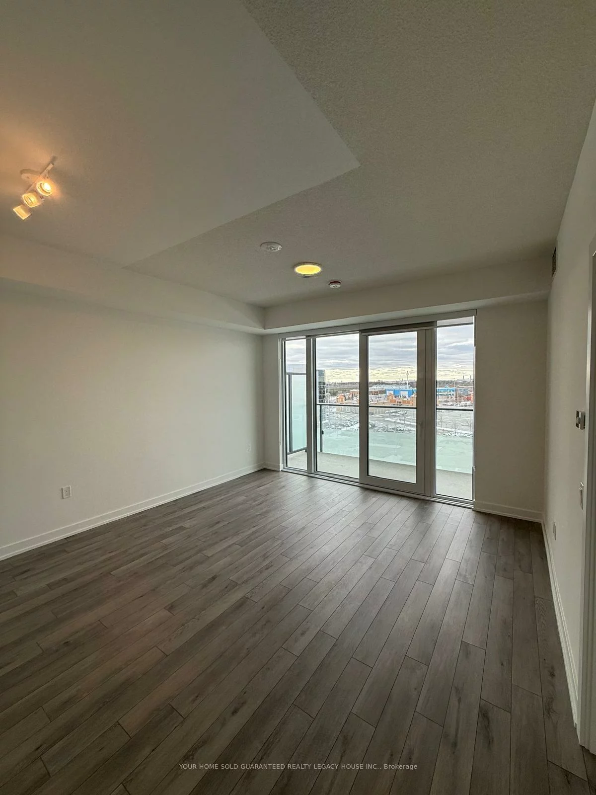 15, Skyridge, Bram East, Brampton