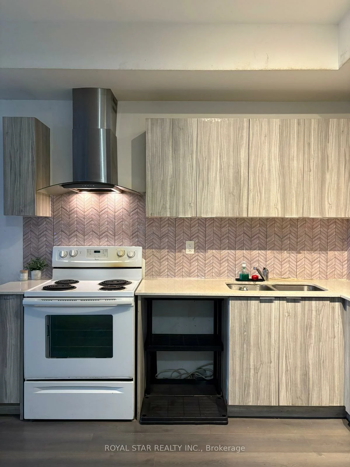 200, Malta, Fletcher's Creek South, Brampton