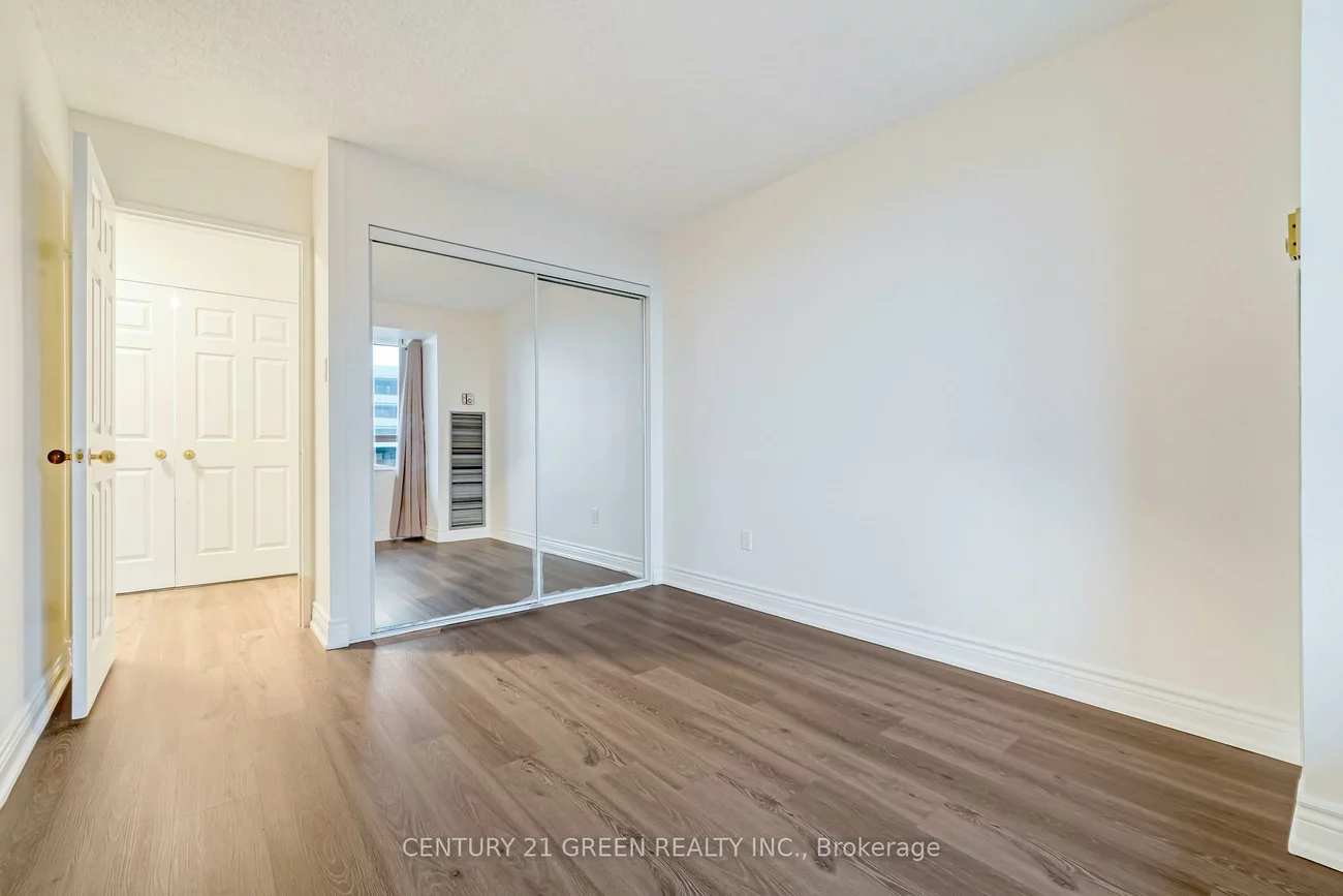 5, Lisa, Queen Street Corridor, Brampton