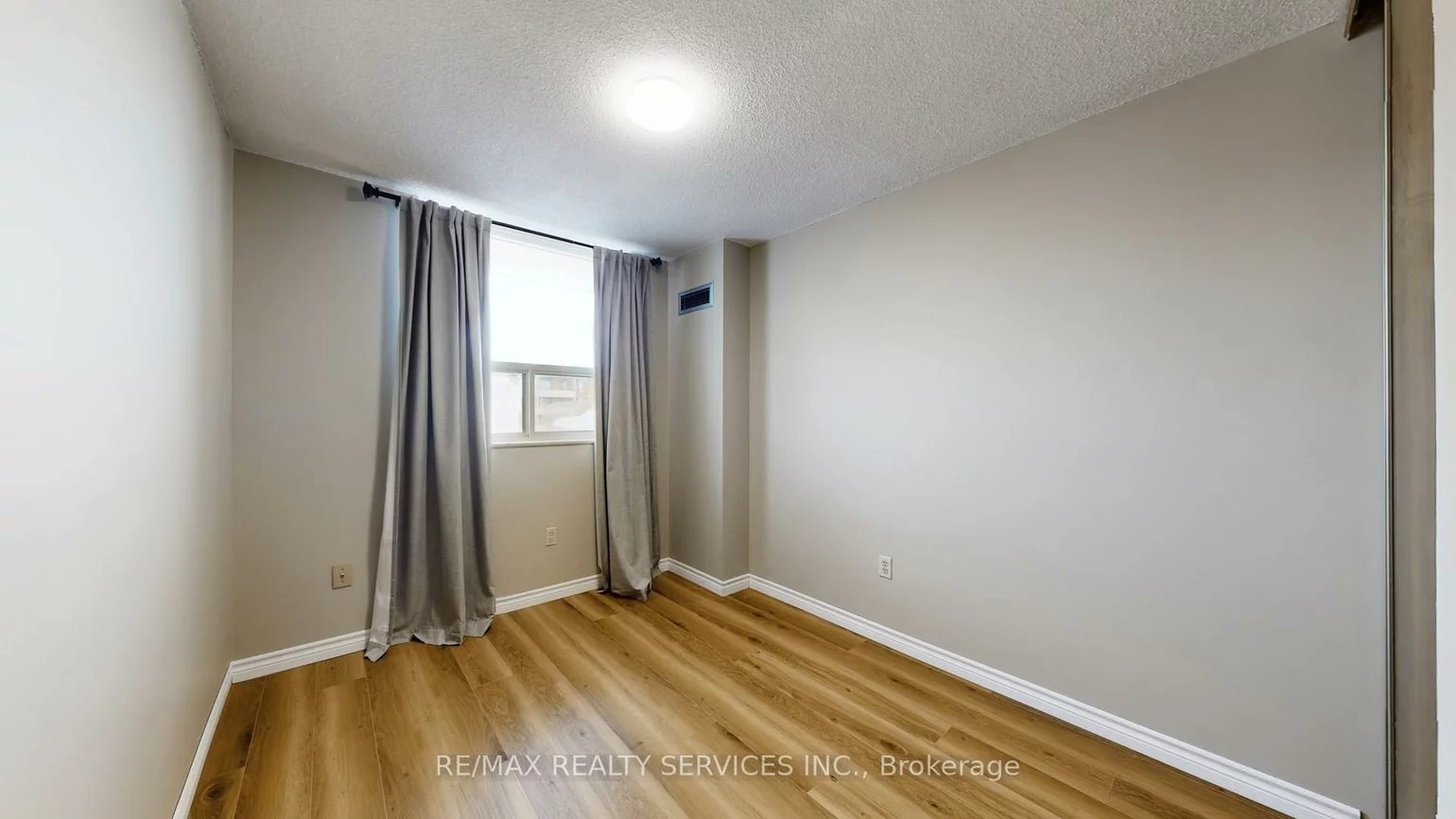 3, Lisa, Queen Street Corridor, Brampton