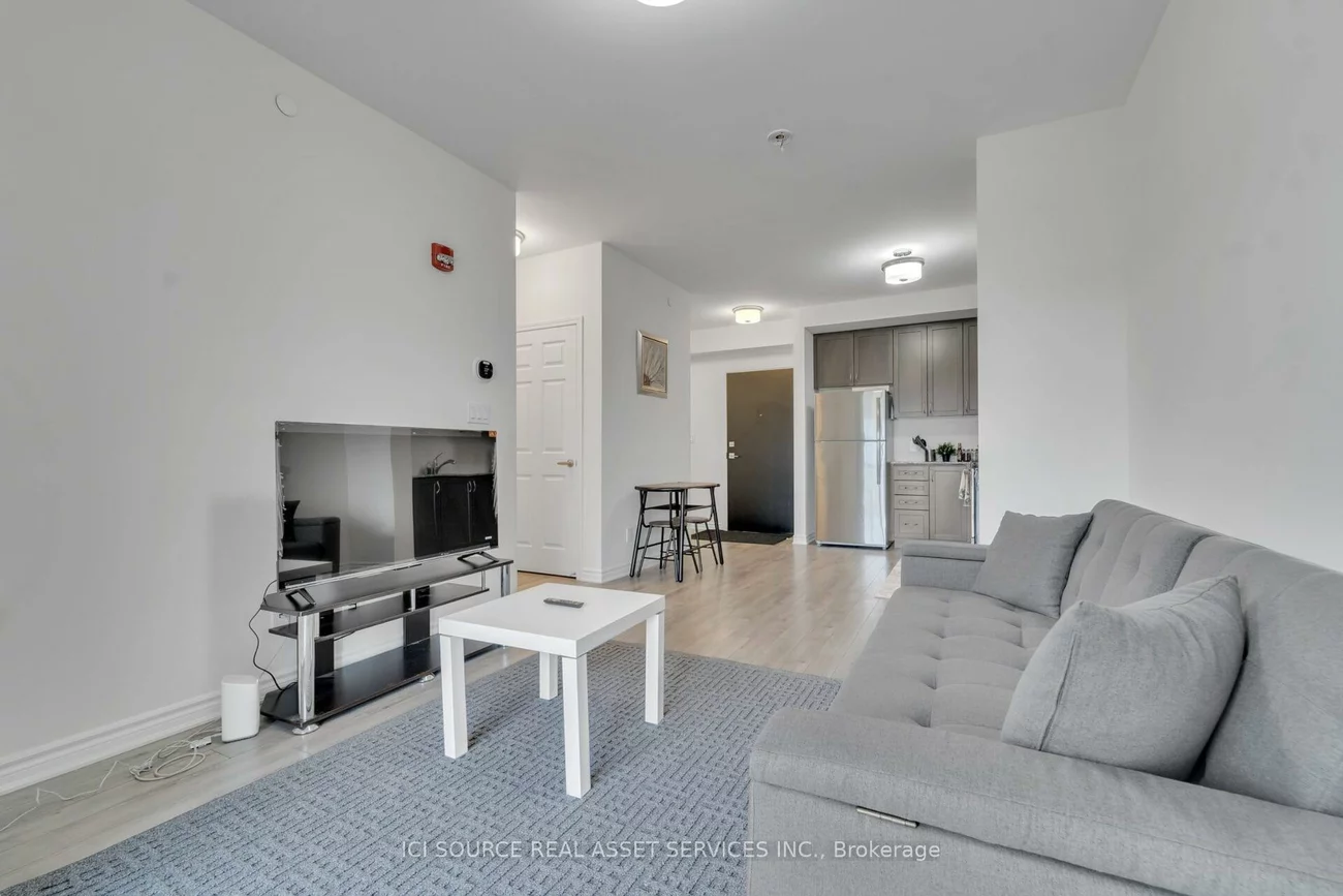 200, Lagerfeld, Northwest Brampton, Brampton