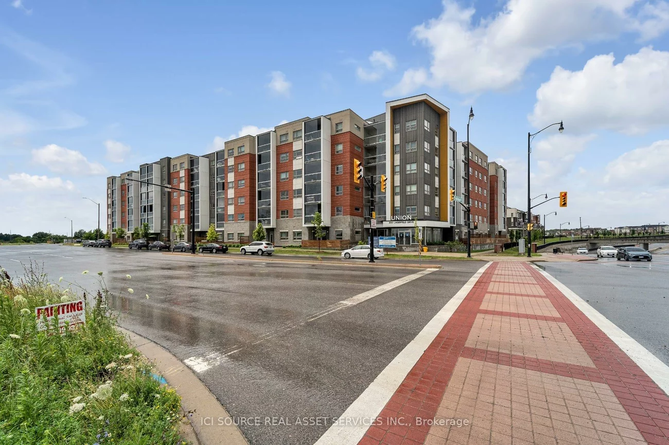 200, Lagerfeld, Northwest Brampton, Brampton