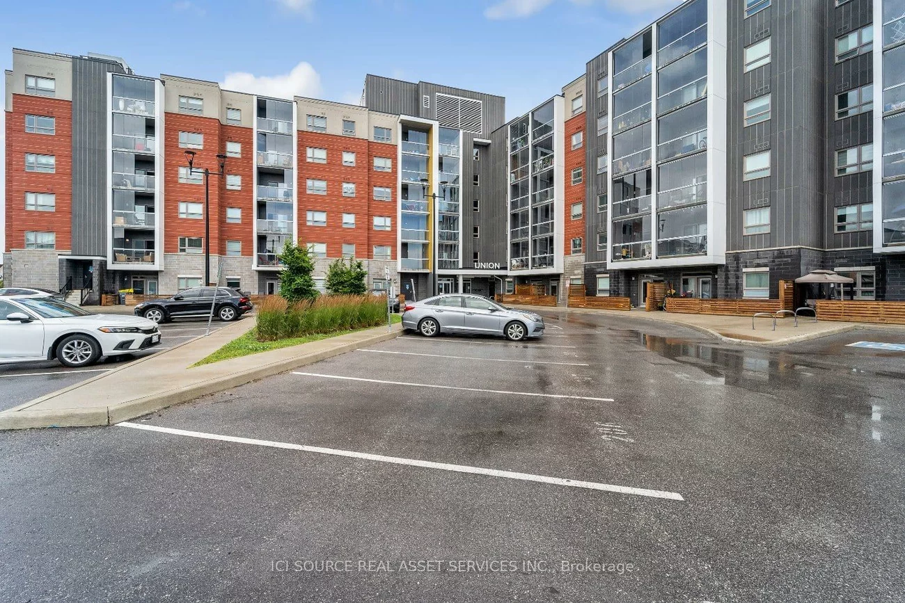 200, Lagerfeld, Northwest Brampton, Brampton