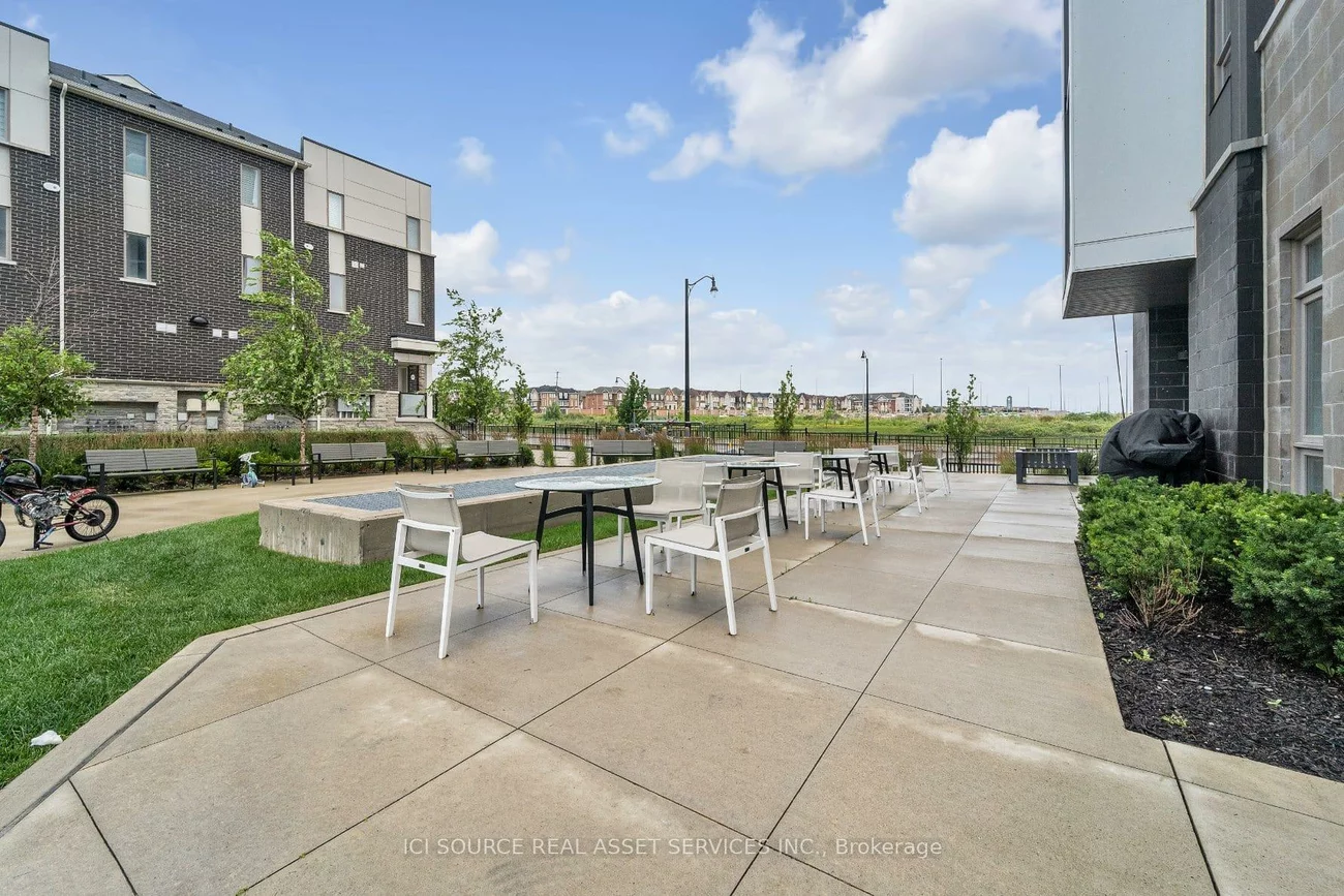 200, Lagerfeld, Northwest Brampton, Brampton