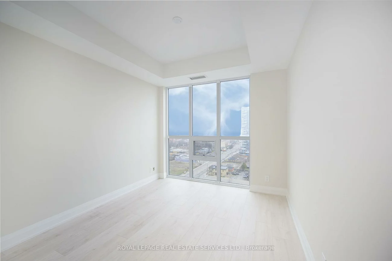 15, Lynch, Queen Street Corridor, Brampton