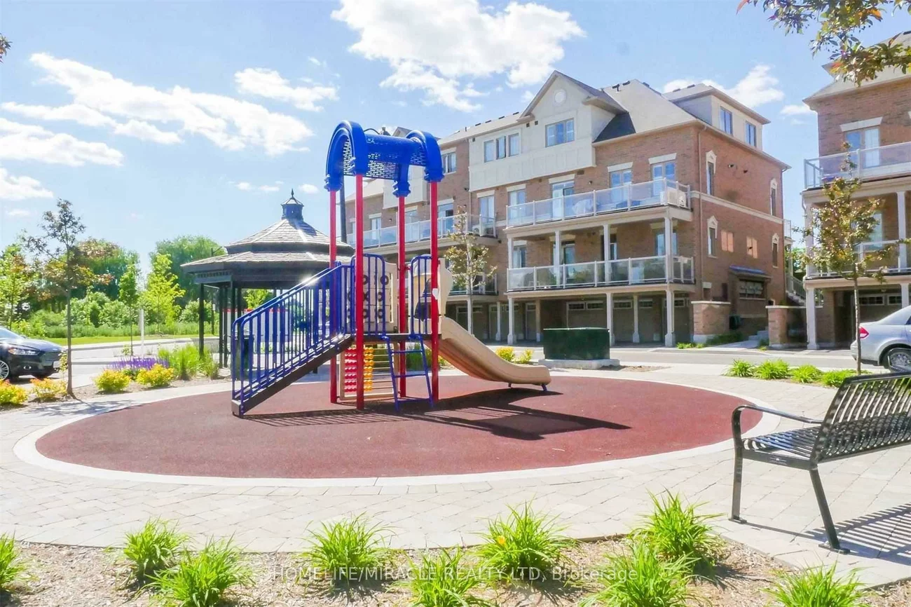 180, Howden, Westgate, Brampton