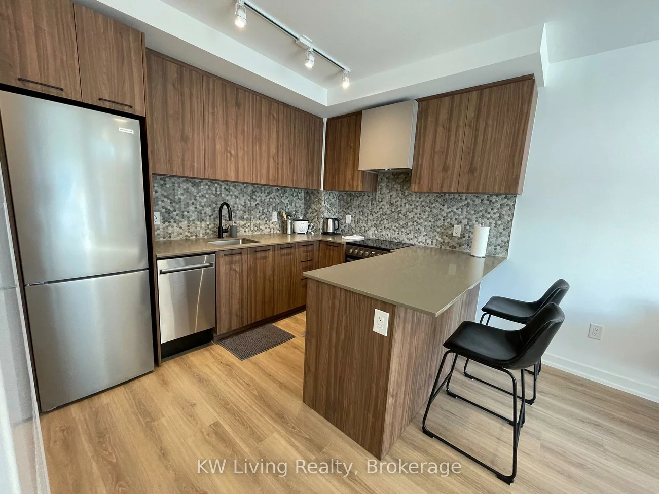 20, Lagerfeld, Northwest Brampton, Brampton