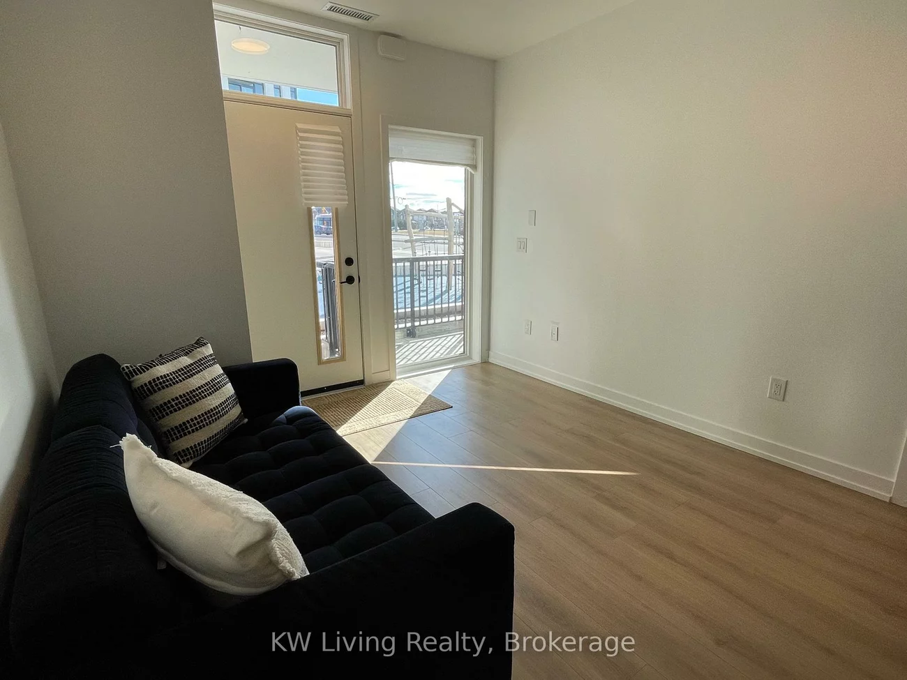 20, Lagerfeld, Northwest Brampton, Brampton