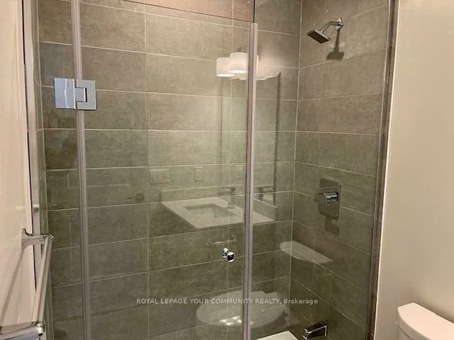 15, Lynch, Downtown Brampton, Brampton