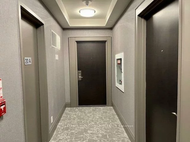 15, Lynch, Downtown Brampton, Brampton