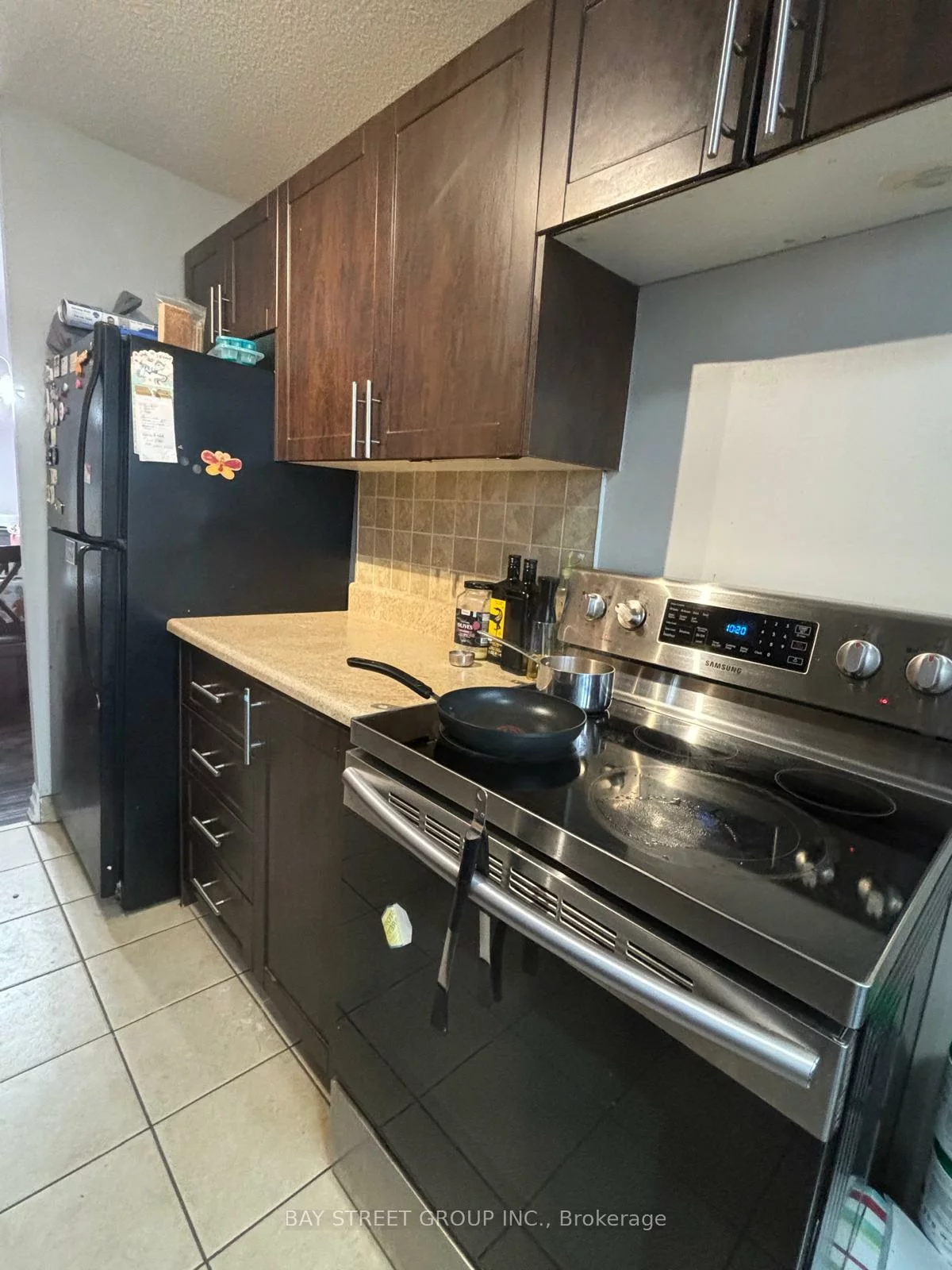 17, Knightsbridge, Queen Street Corridor, Brampton