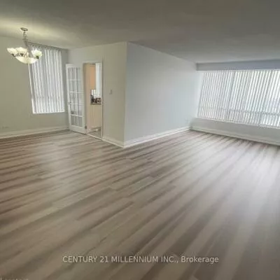 26, Hanover, Queen Street Corridor, Brampton