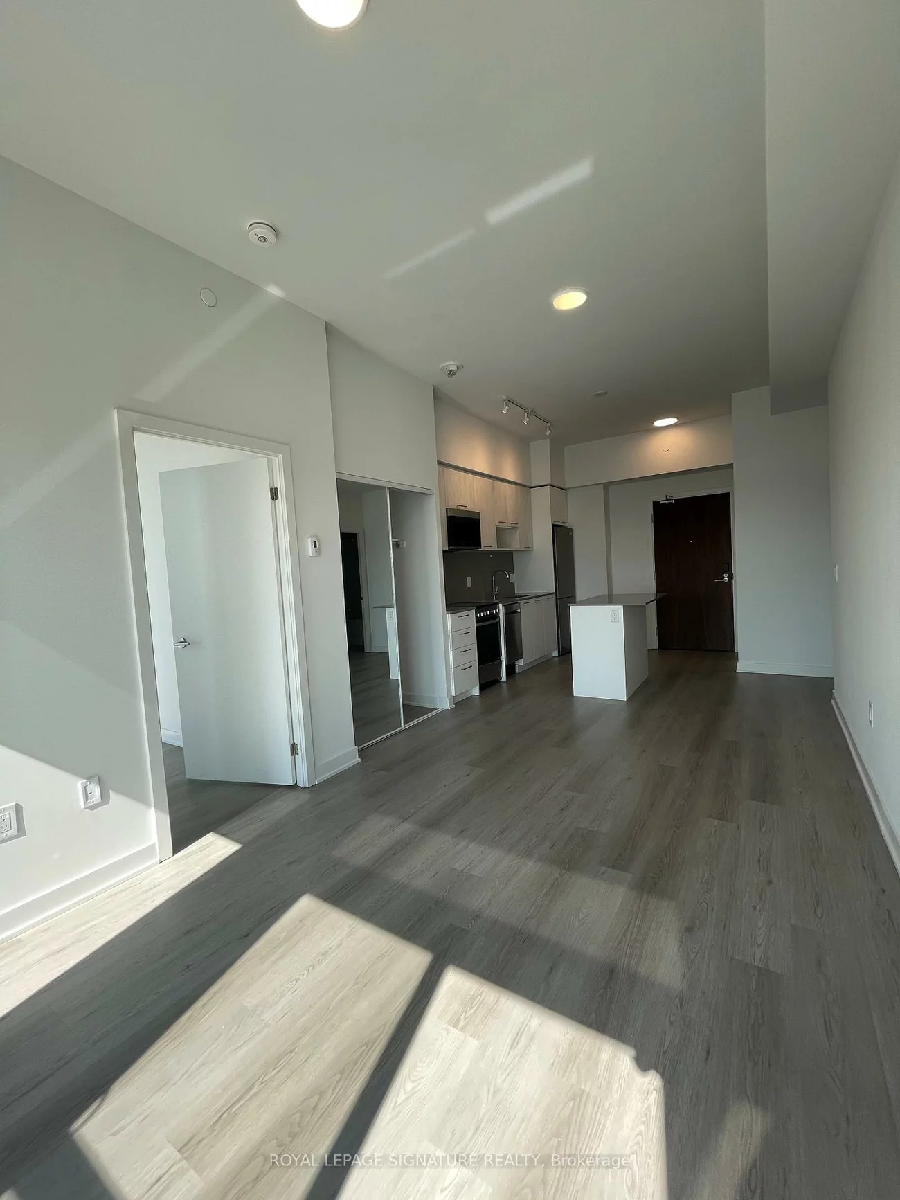 40, Lagerfeld, Northwest Brampton, Brampton