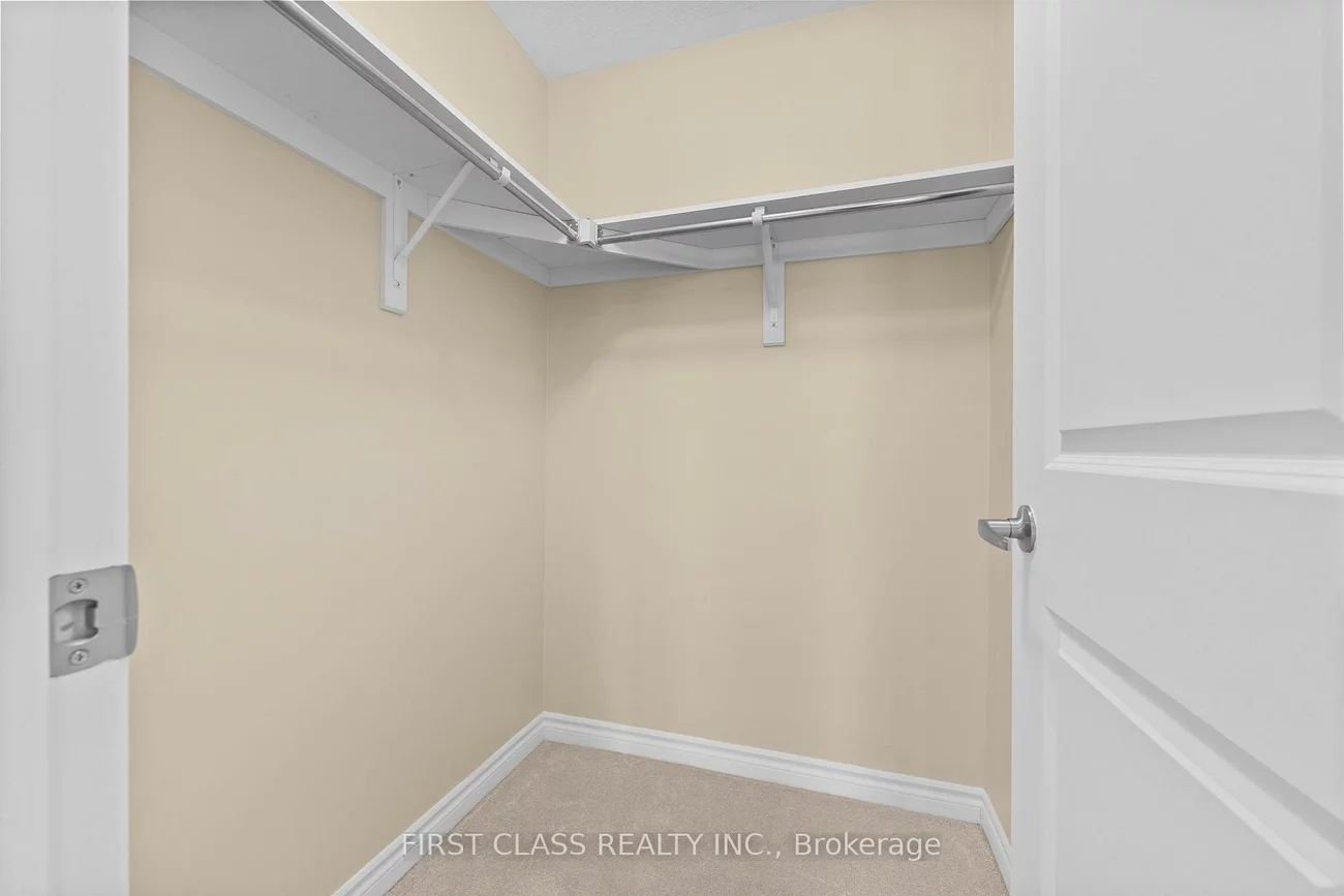 40, Halliford, Goreway Drive Corridor, Brampton