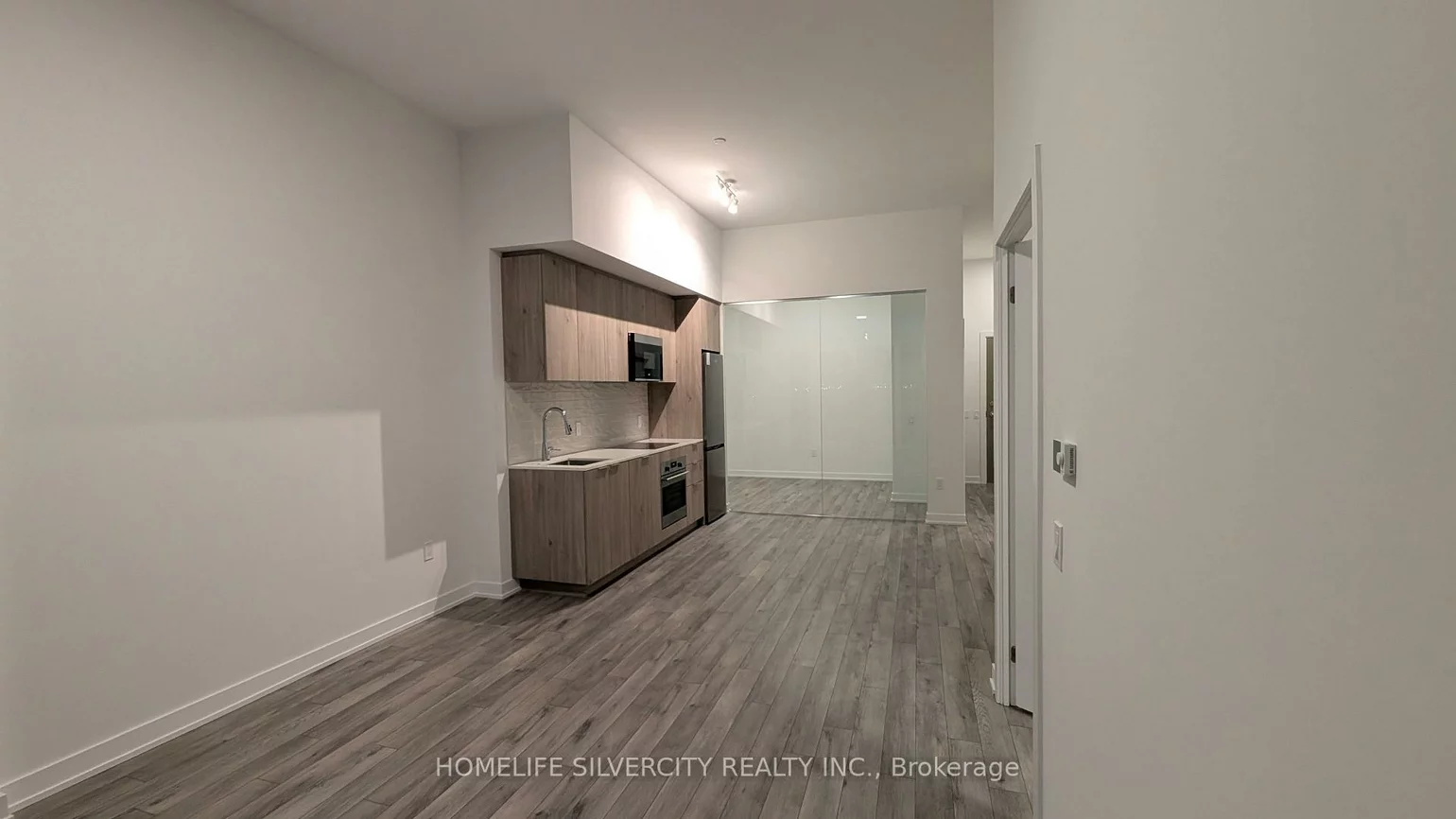 15, Skyridge, Bram East, Brampton