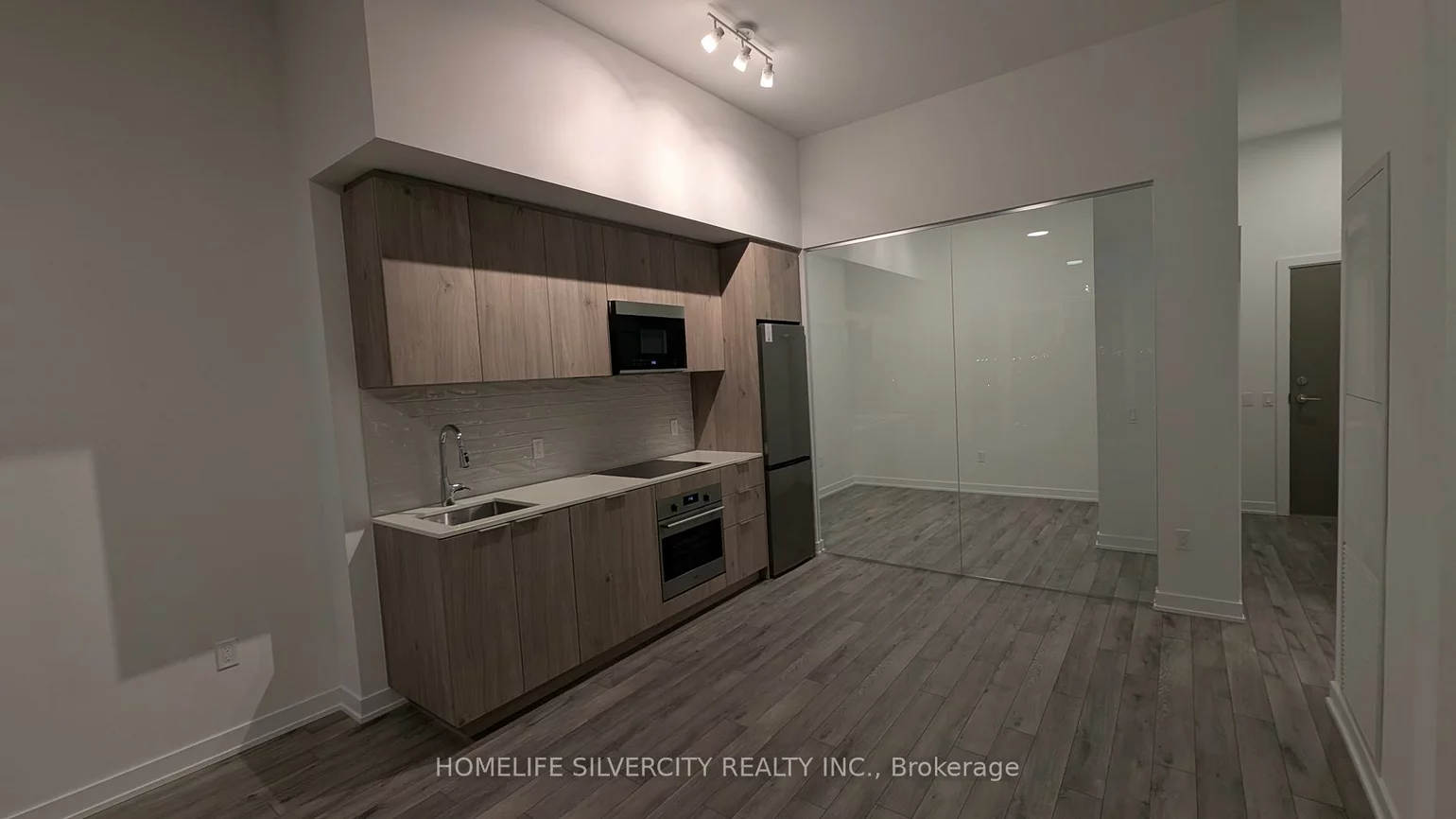 15, Skyridge, Bram East, Brampton