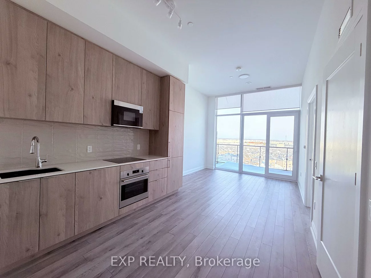 15, Skyridge, Bram East, Brampton