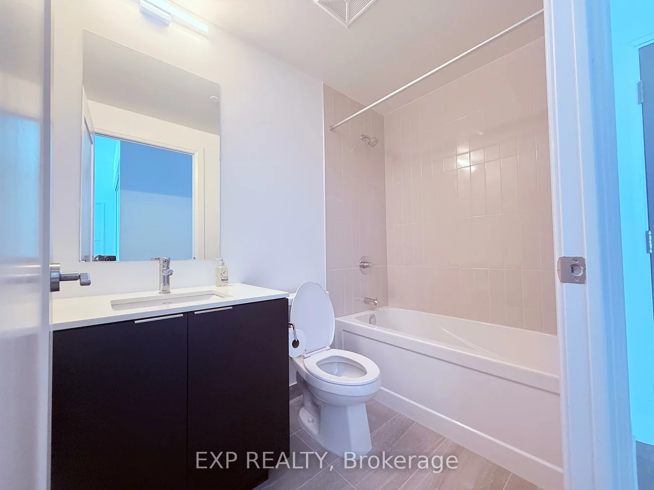 15, Skyridge, Bram East, Brampton