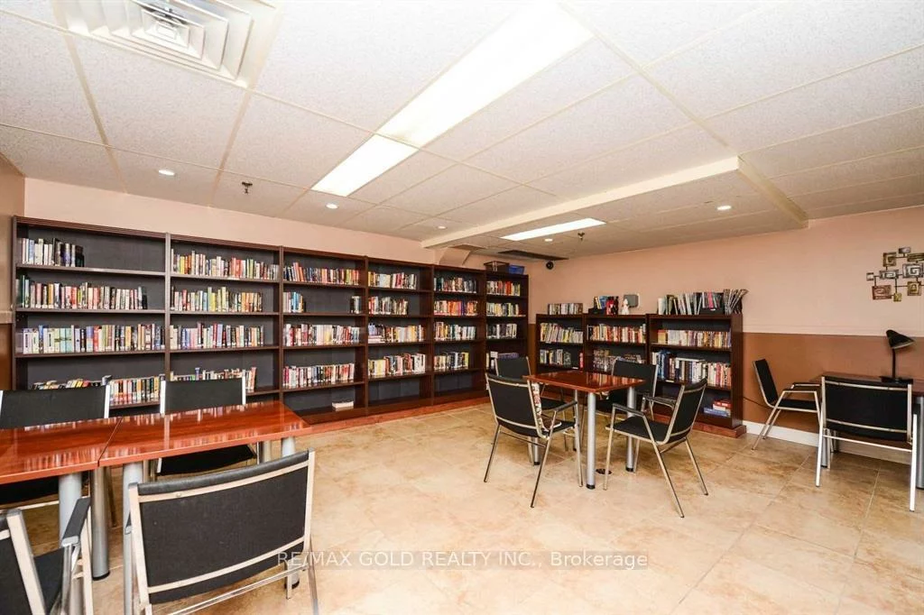 5, Lisa, Queen Street Corridor, Brampton