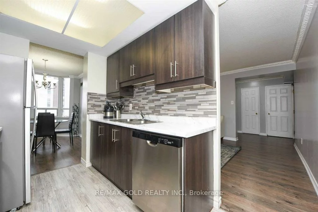 5, Lisa, Queen Street Corridor, Brampton