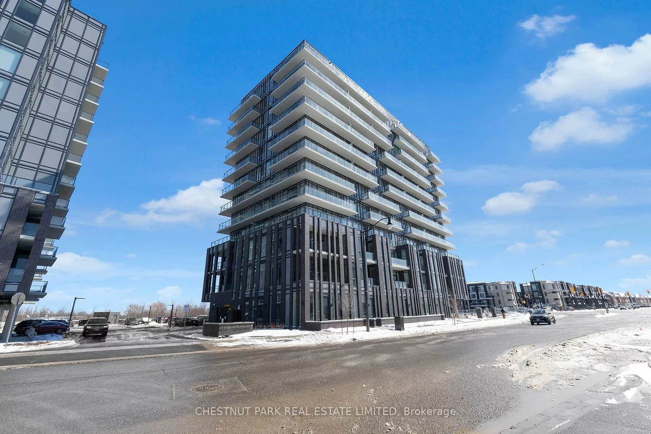 215, Veterans, Northwest Brampton, Brampton