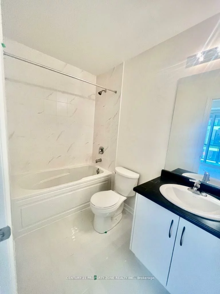 25, Knotsberry, Bram West, Brampton