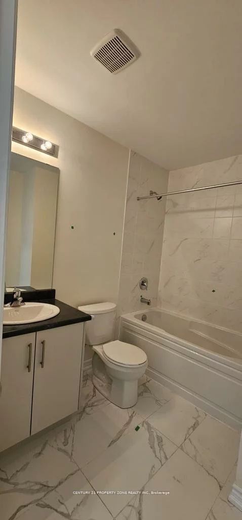 25, Knotsberry, Bram West, Brampton