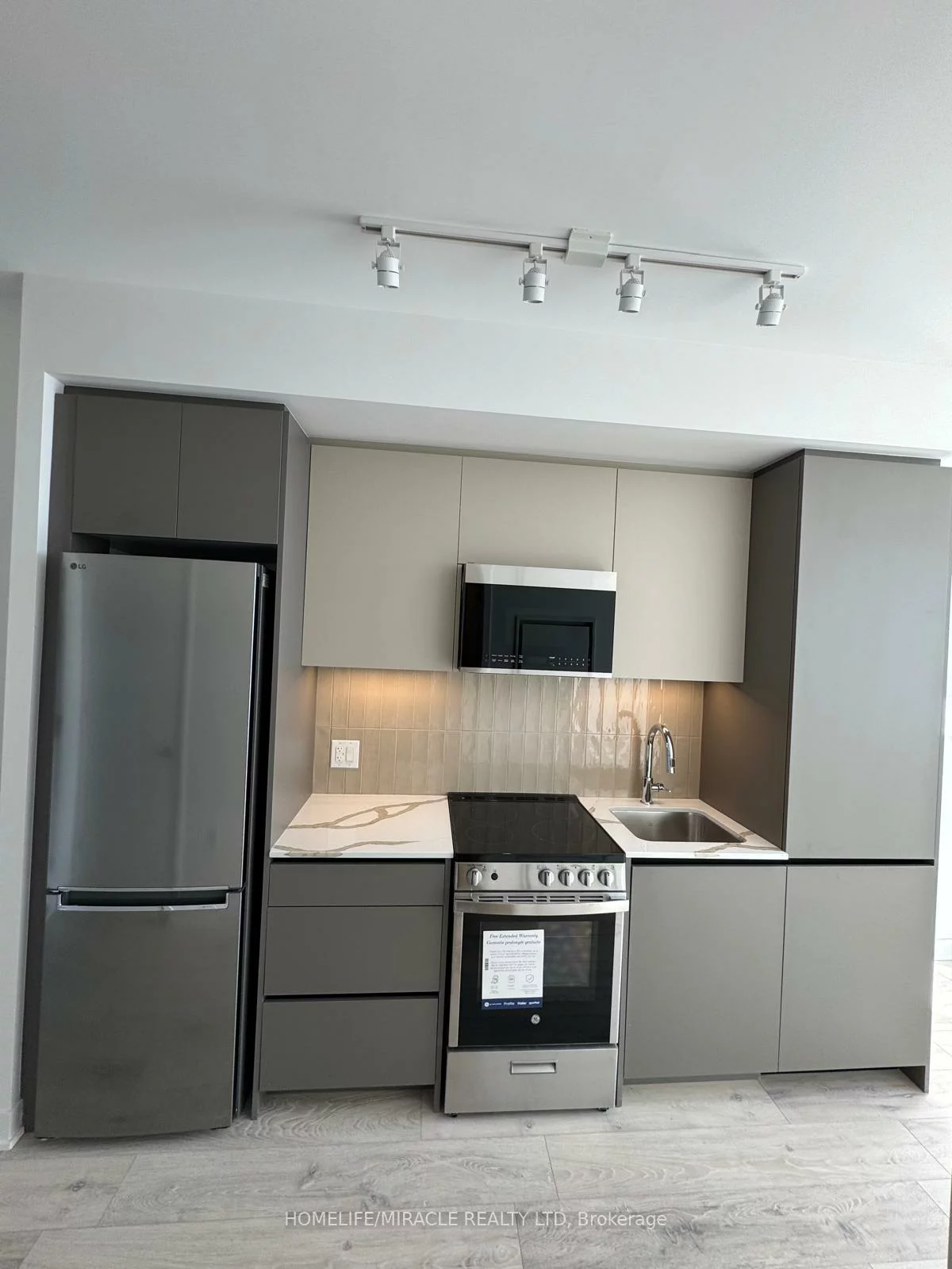 20, All Nations, Northwest Brampton, Brampton