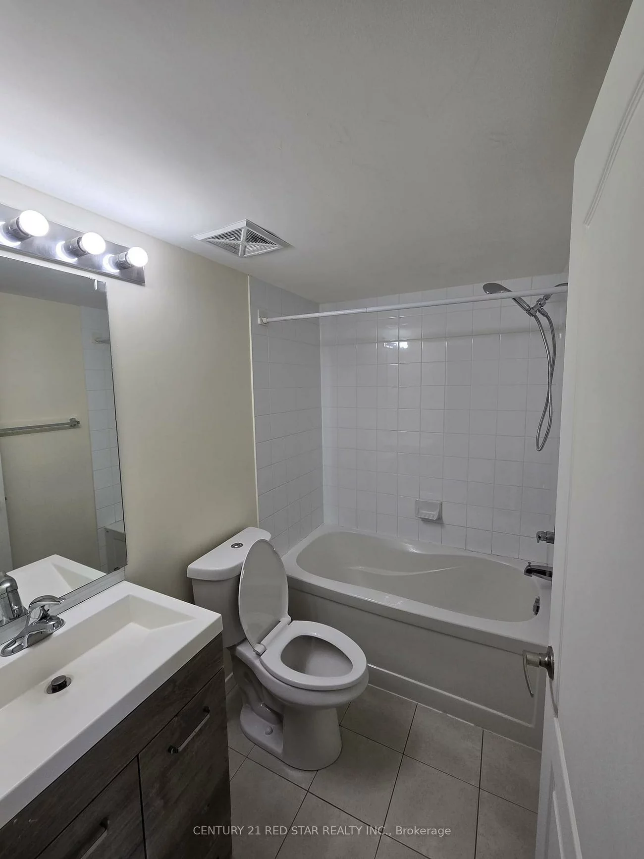 6, Dayspring, Goreway Drive Corridor, Brampton