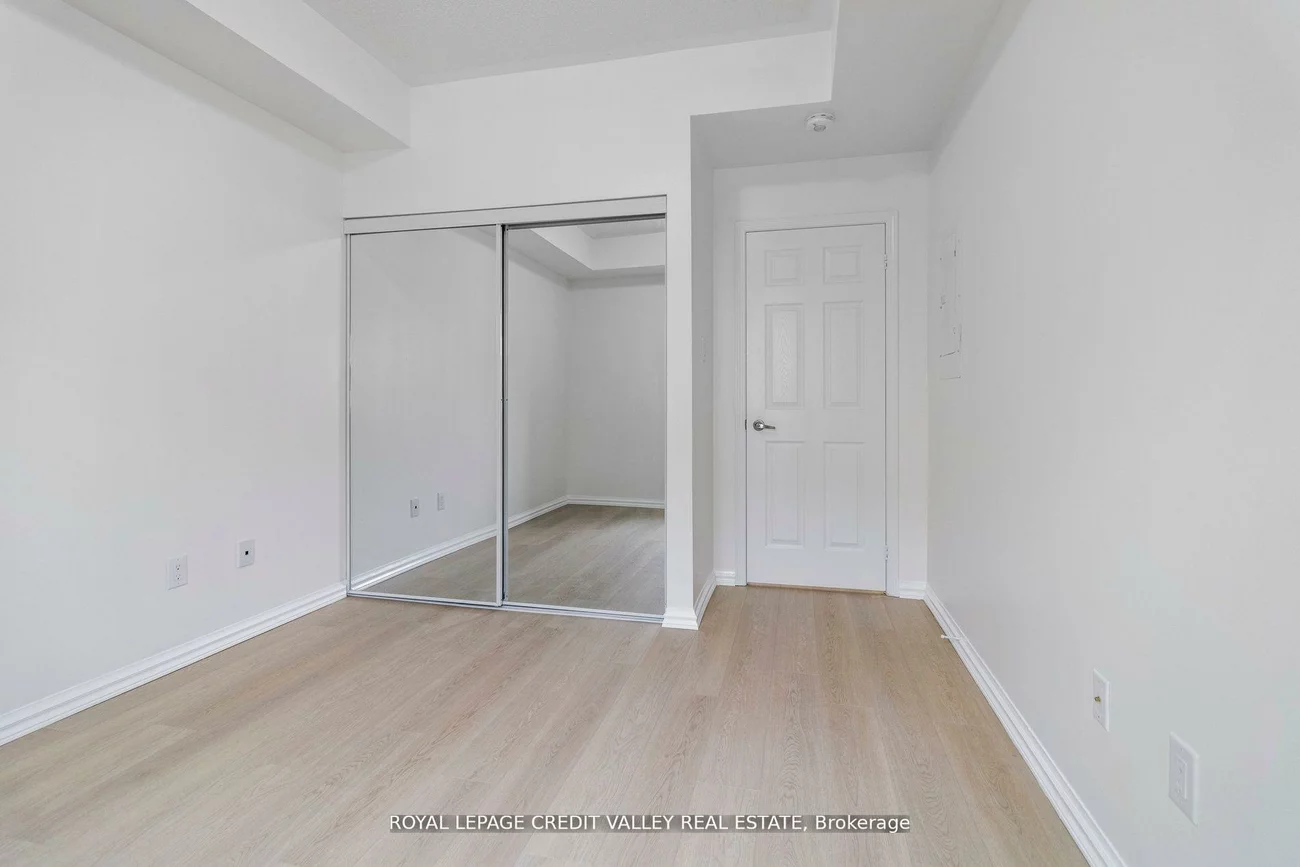 250, Sunny Meadow, Sandringham-Wellington, Brampton